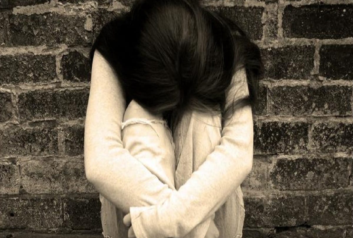 Teacher arrested for harassing girl student Police presented teacher got bail haridwar Uttarakhand News