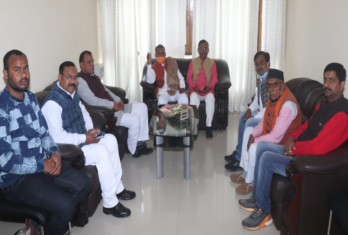 State Social Welfare and District In-charge Ramapati Shastri explained specialty of budget