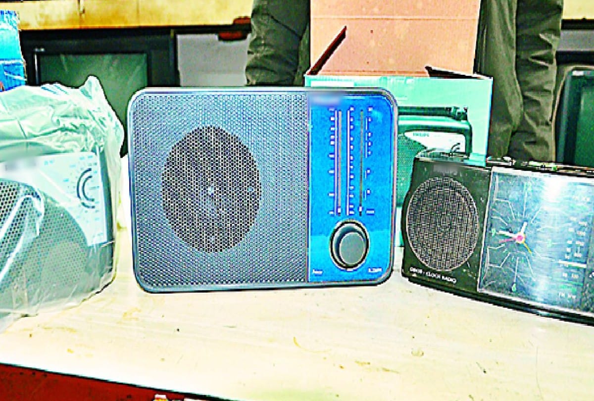 radio day 2021 separate market for radio in Agra