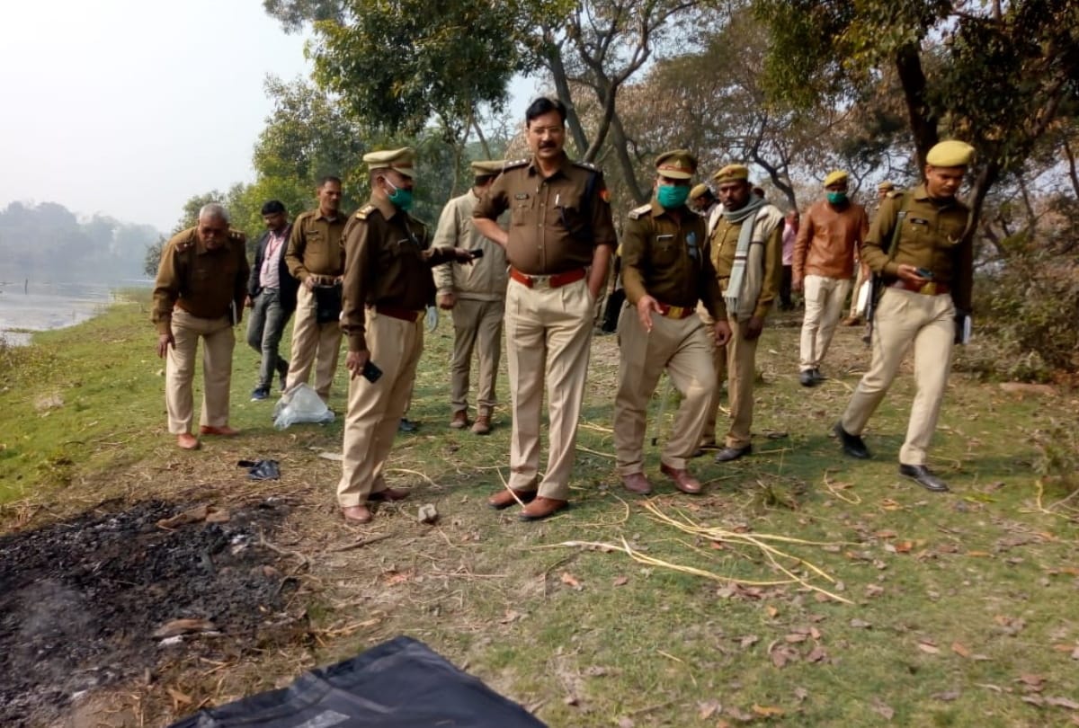 lover couple suspicious dead body found in sant kabir nagar