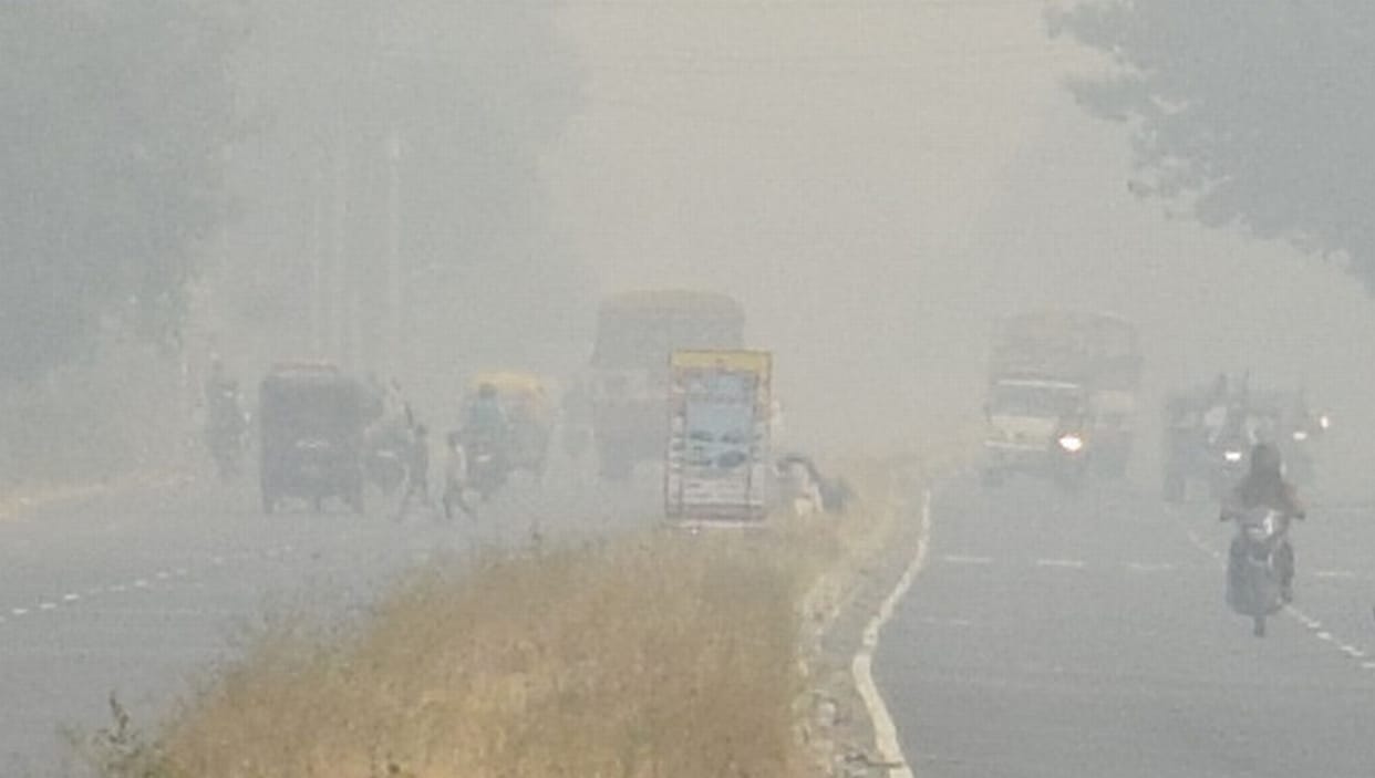 The weather changed again, dense fog prevailed in the morning