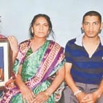 शहीद मोहनलाल रतूड़ी का परिवार