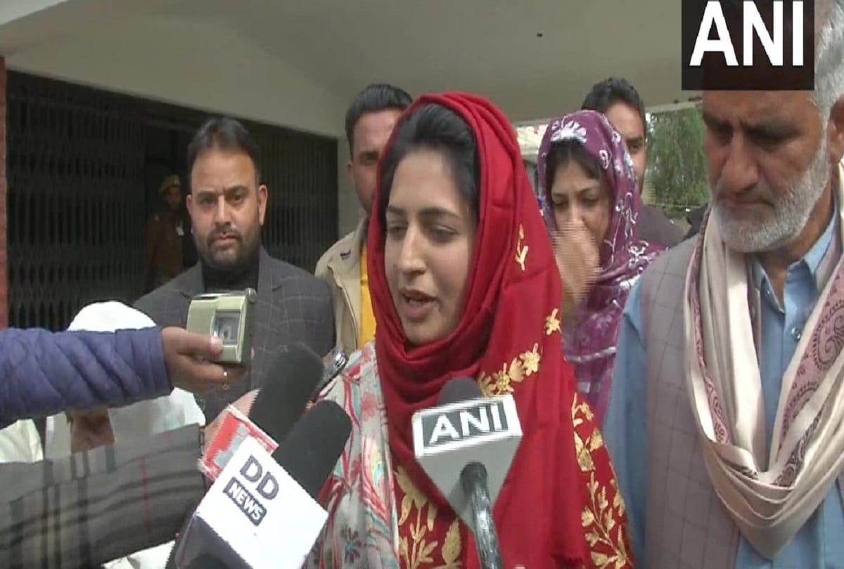 Jammu kashmir news: Victory of Independent Tajim in Poonch and wife of former MP Safina in Baramulla ddc elections top seat