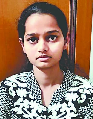 The tune of becoming a singer after watching Indian Idol ... Schoolgirl left home and reached Mumbai
