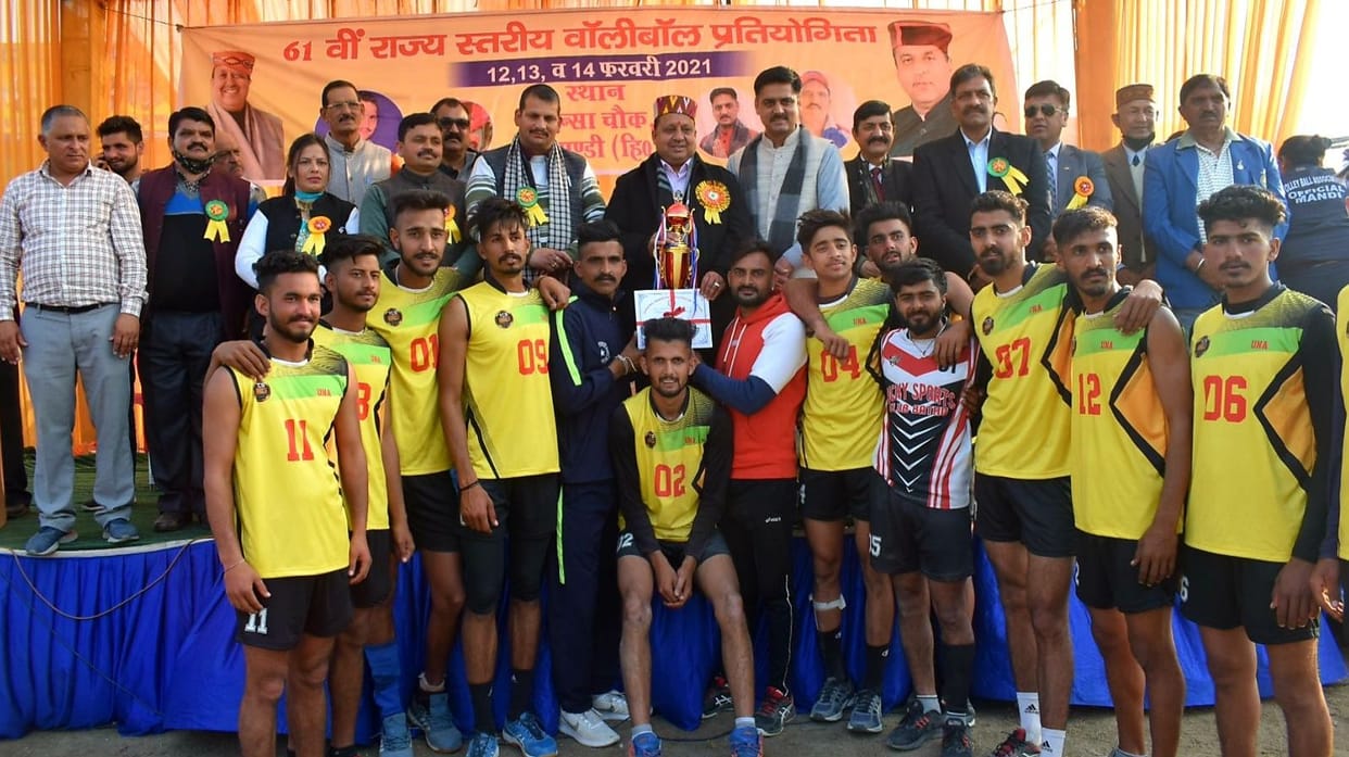 Una won the title in volleyball