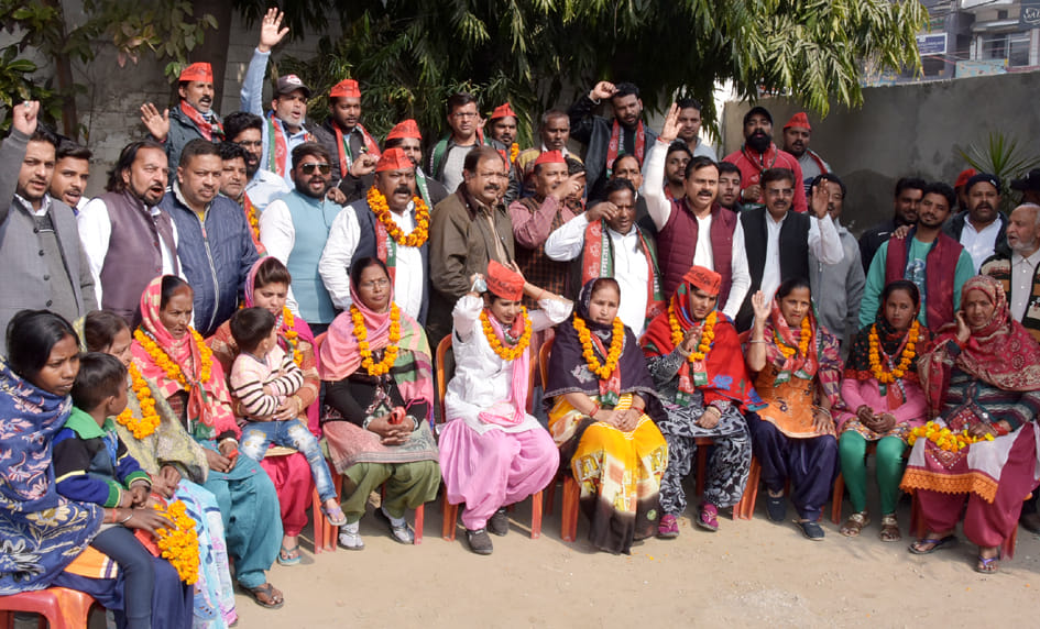 Samajwadi Party's clout increased, many involved