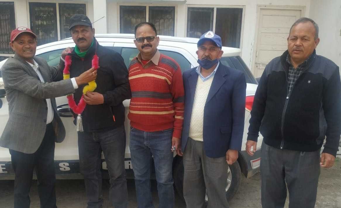 Ramesh became District President and Paras General Secretary of KMVN Employees Federation