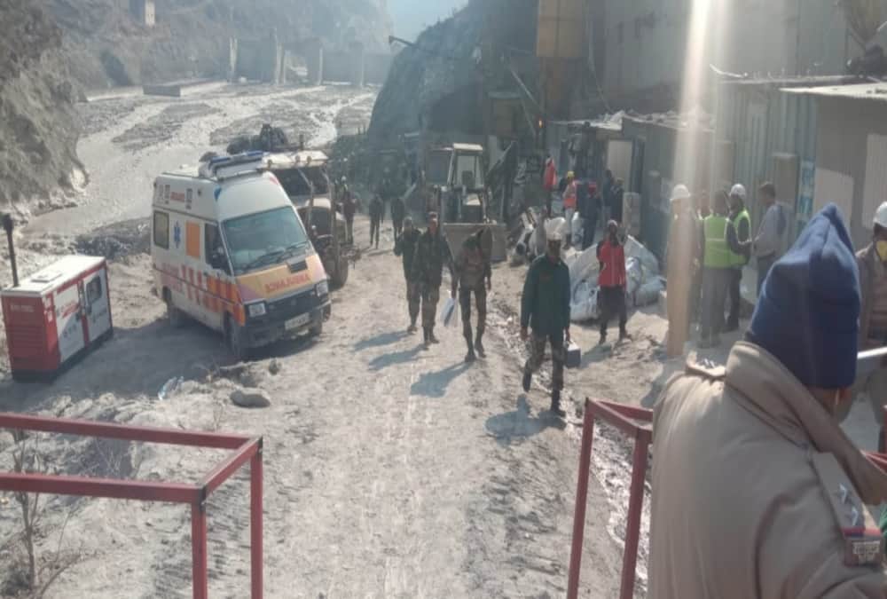 Uttarakhand Chamoli News: Search operation Fast after Dead Bodies Recovered From Tunnel Photos