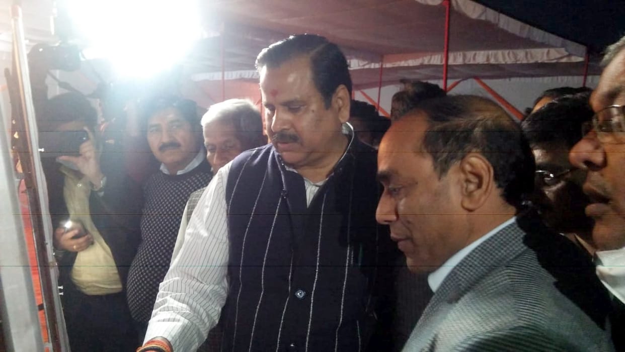 Complete Central Ganga Canal in one month: Cabinet Minister