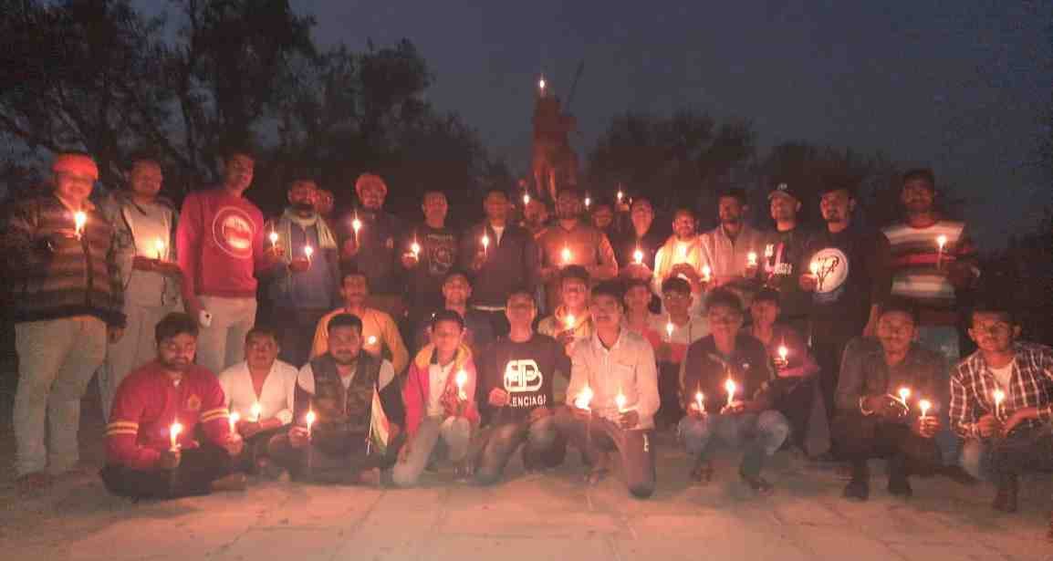 Tributes paid to the martyrs of Pulwama attack