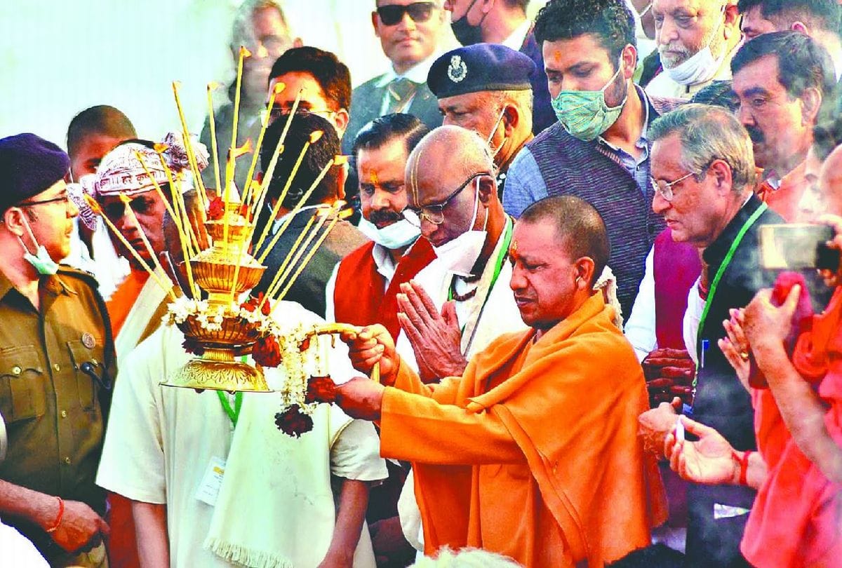 Vrindavan Mathura Kumbh Mela 2021 News devraha baba ghat new picnic spot in mathura