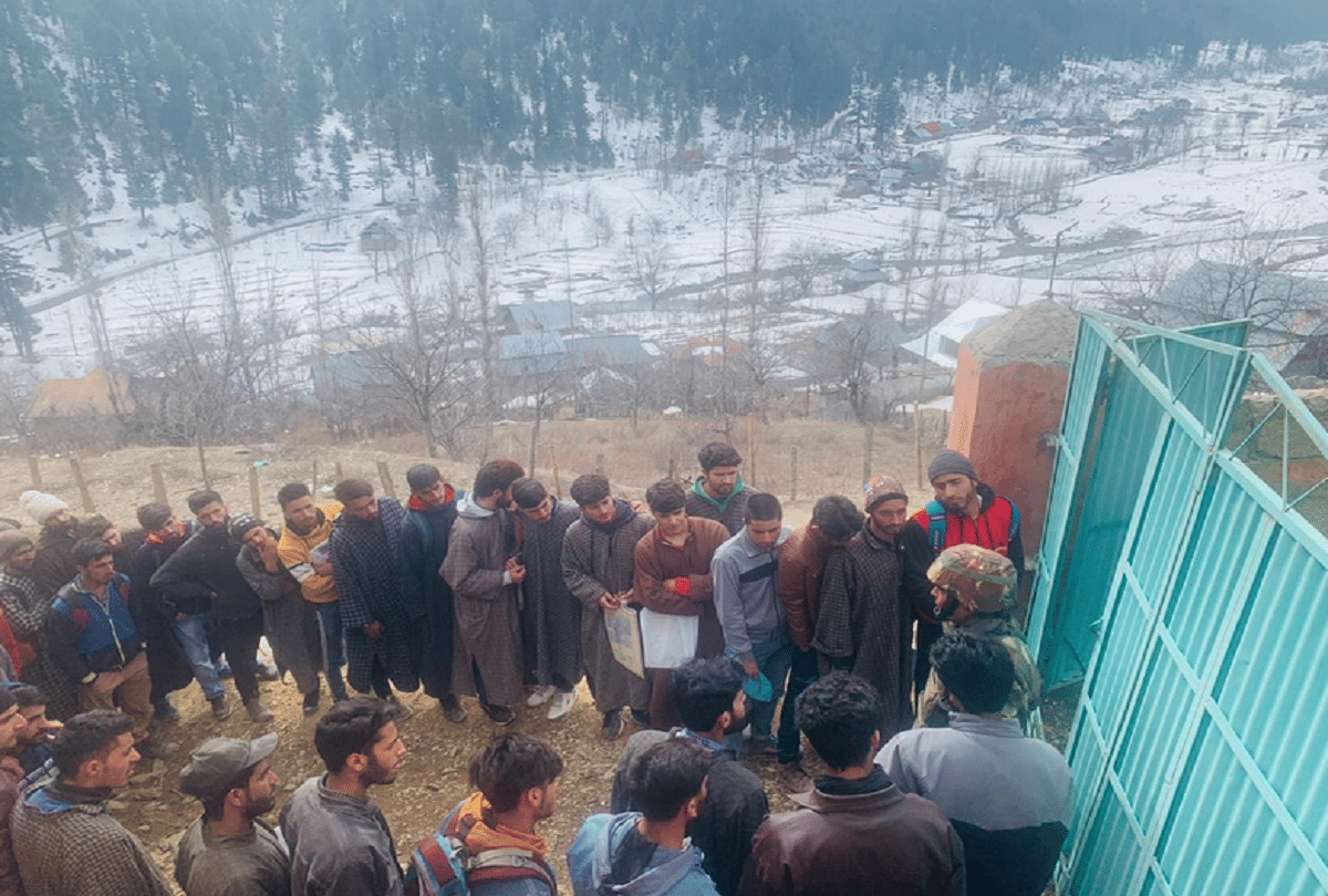 Document verification camp was organized in the valley for the army aspirants