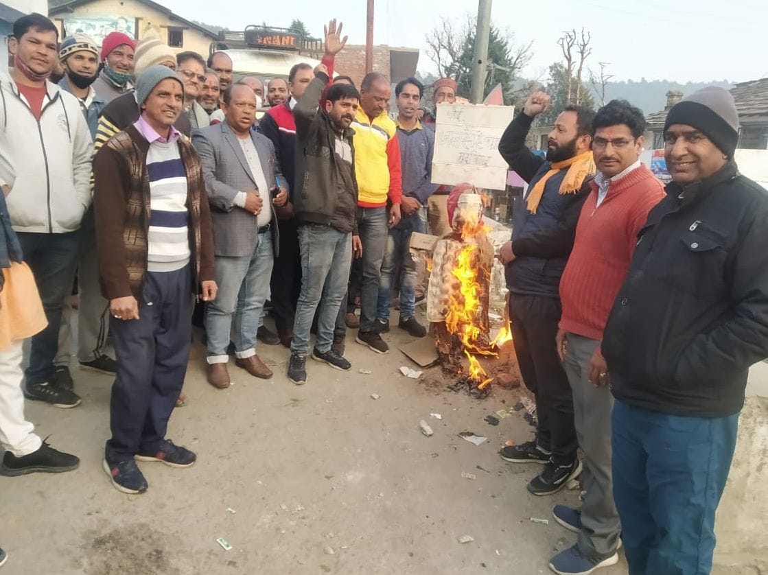 Fury among traders over water problem in Danya