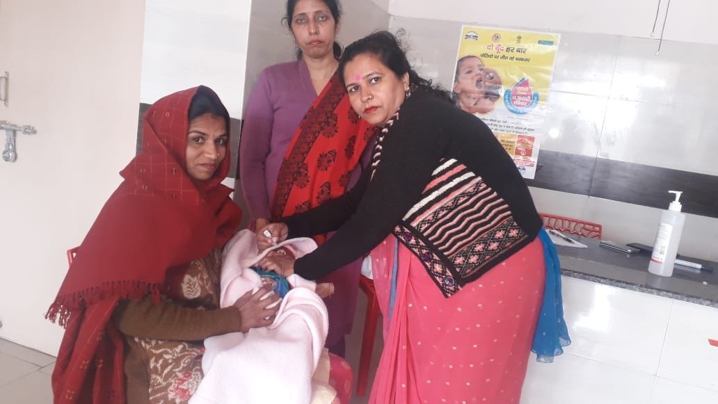 Polio drops drunk in Dhusada
