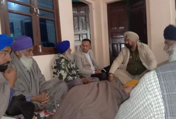 Pulwama Terrorist Attack: Parents of CRPF Constable kulwinder singh said, We are very proud of our son