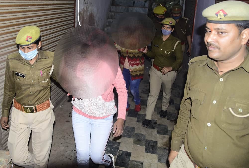 sex racket was running in some colonies in Lucknow.