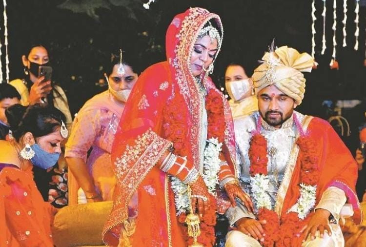 Valentine's Day: Read the Unique Love Story of Anamika and Rahul
