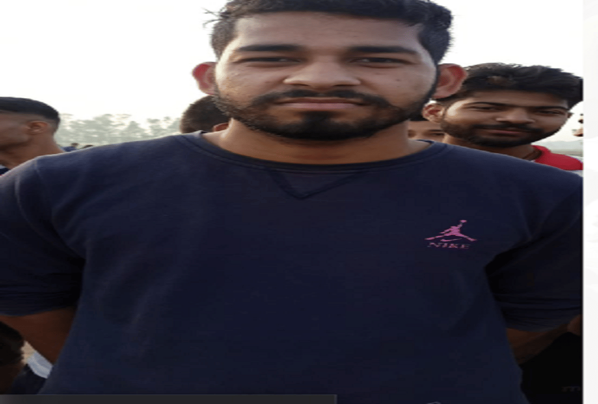 Jammu and Kashmir: this retired army personnal is preparing youth for army on the border