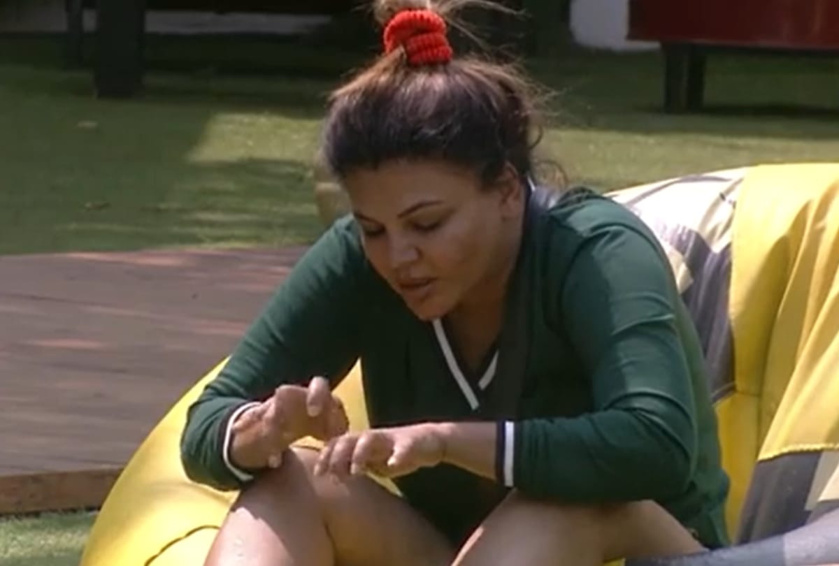 Bigg Boss 14 promo: Rakhi Sawant writes email to God, asks him to make her a runner-up at least