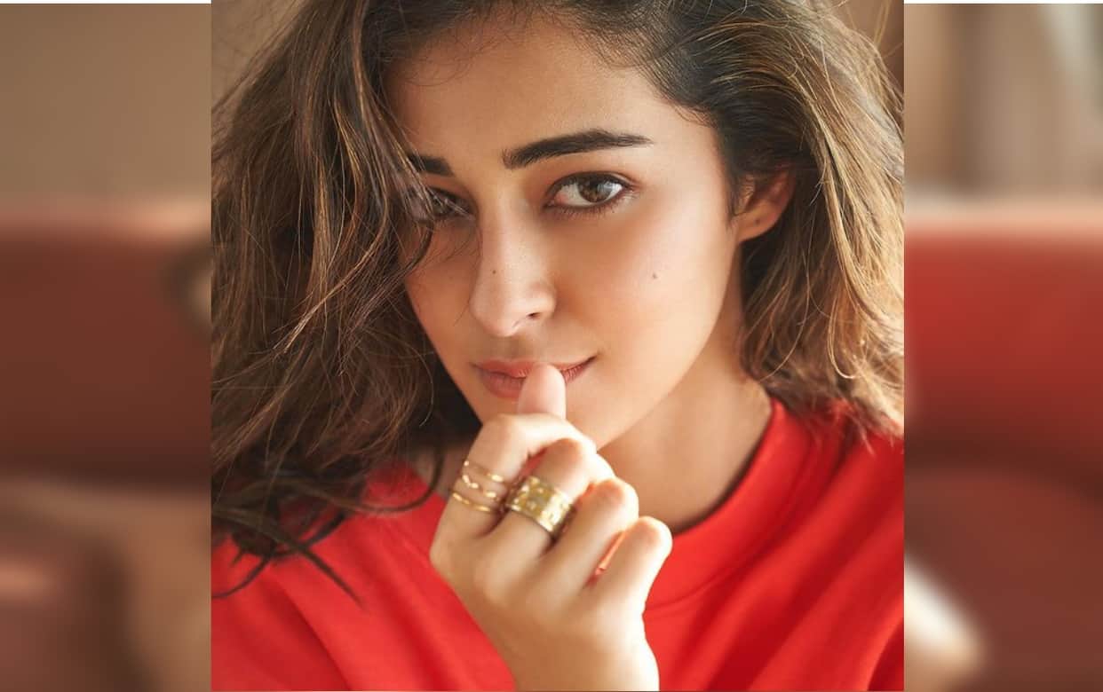 ananya panday go for valentine date with ishaan khattar in white dress while sara ali khan wearing red