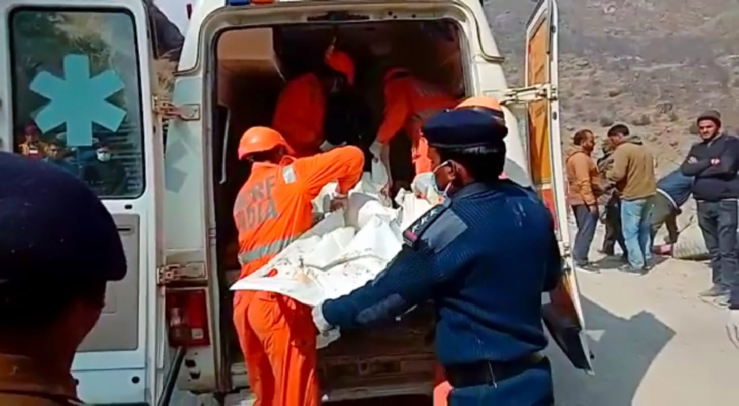 Uttarakhand Chamoli News : after eight day alam singh dead body found in tapovan tunnel, family in shock
