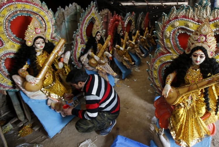 Know muhurat and pujan vidhi on vasant panchami