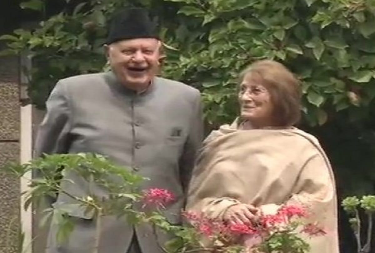 Farooq Abdullah love story with Molly