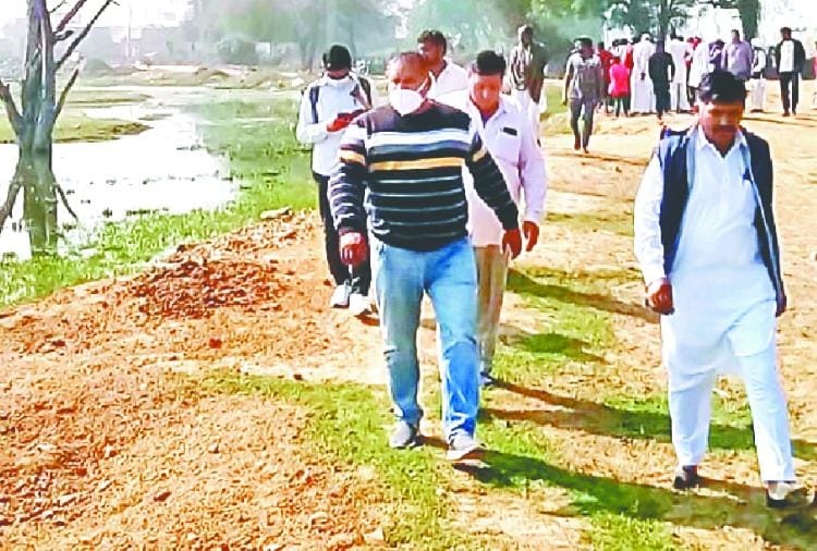 12 Ducks found dead at Tibbi village of Fatehabad Of Haryana