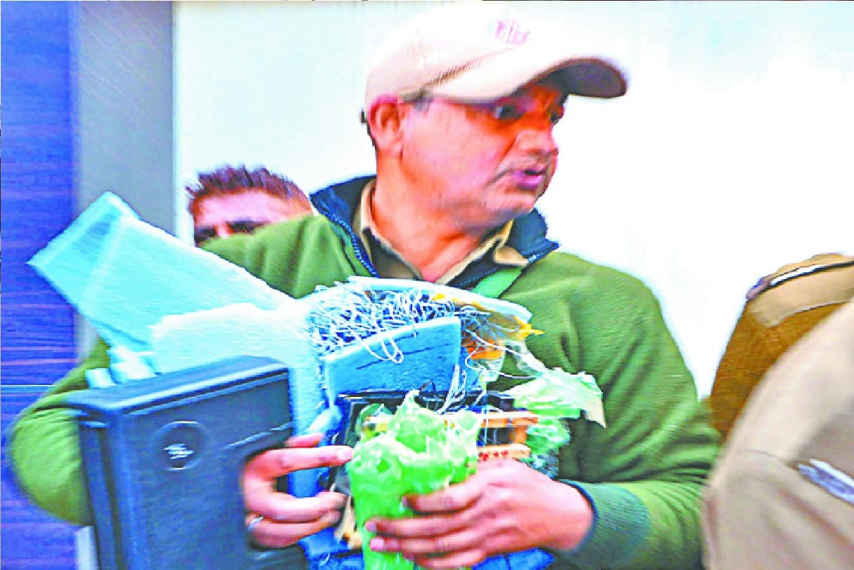 jammu bus stand ied case On IED in Urdu 'Keep this side to enemy