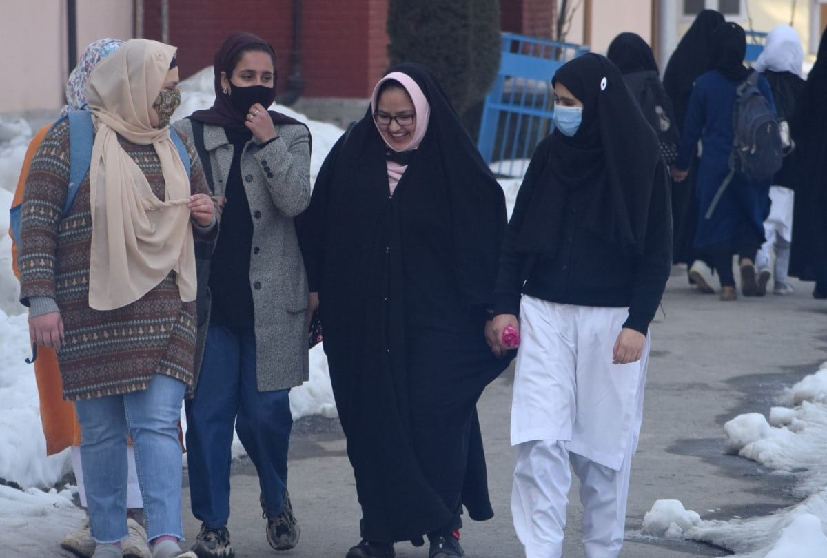 After Jammu now colleges in valley also reopened AFTER 12 MONTHS