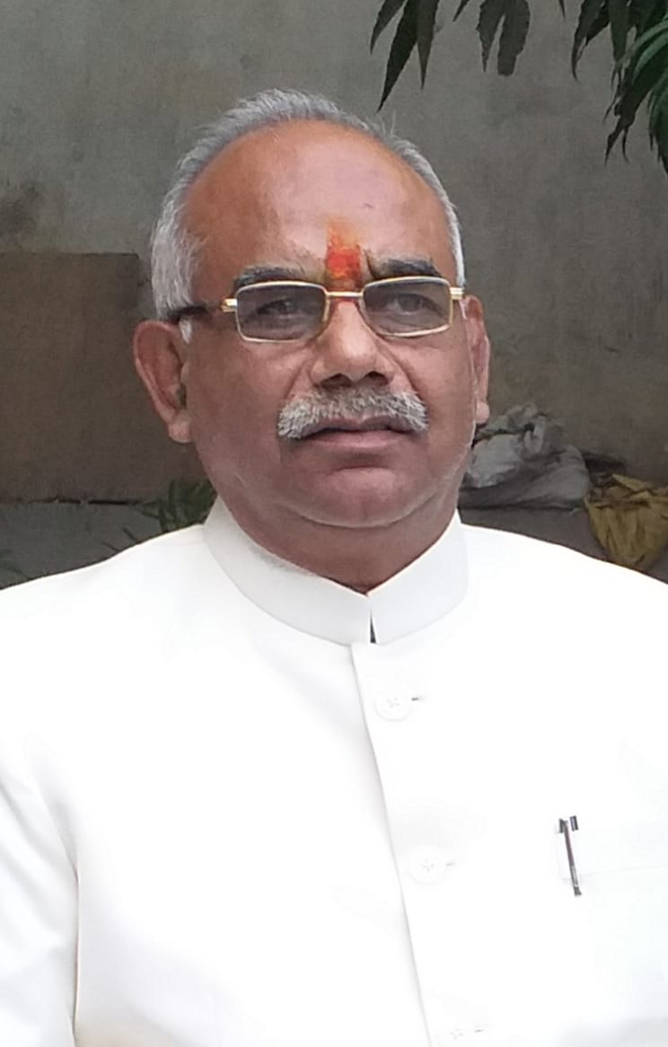 Ram Gopal wants to end SP by meeting BJP: Hariom