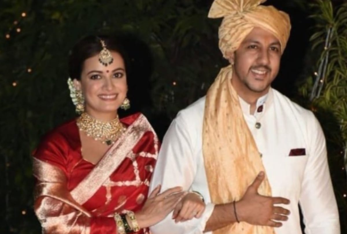 Dia mirza and vaibhav rekhi wedding see inside photos