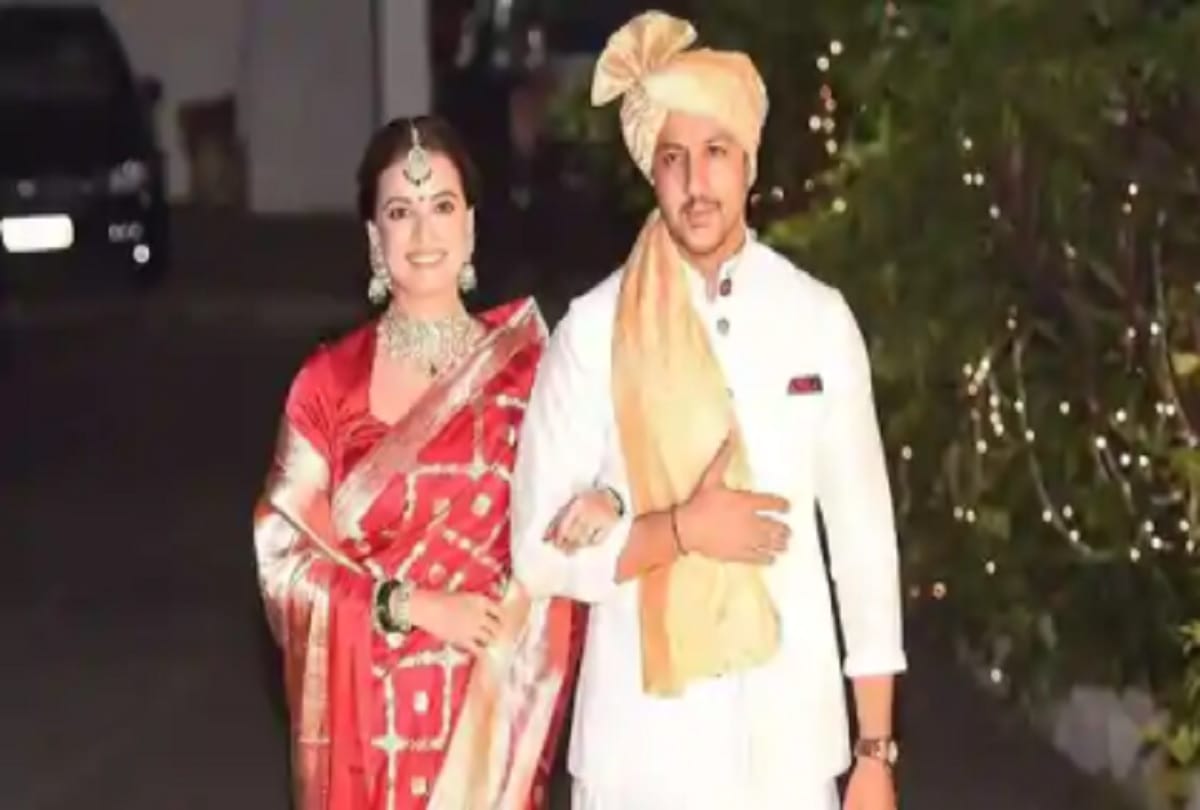 dia ki shadi dia mirza bridal red silk saree inspired by deepika padukone red raw mango silk saree