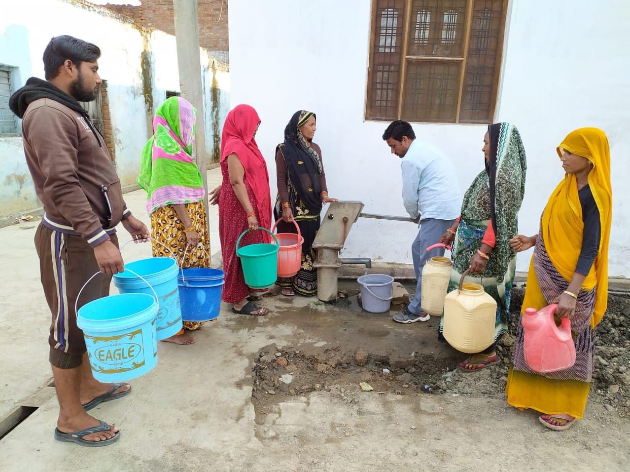 main rising burst, water crisis in nahru and gandhi nager
