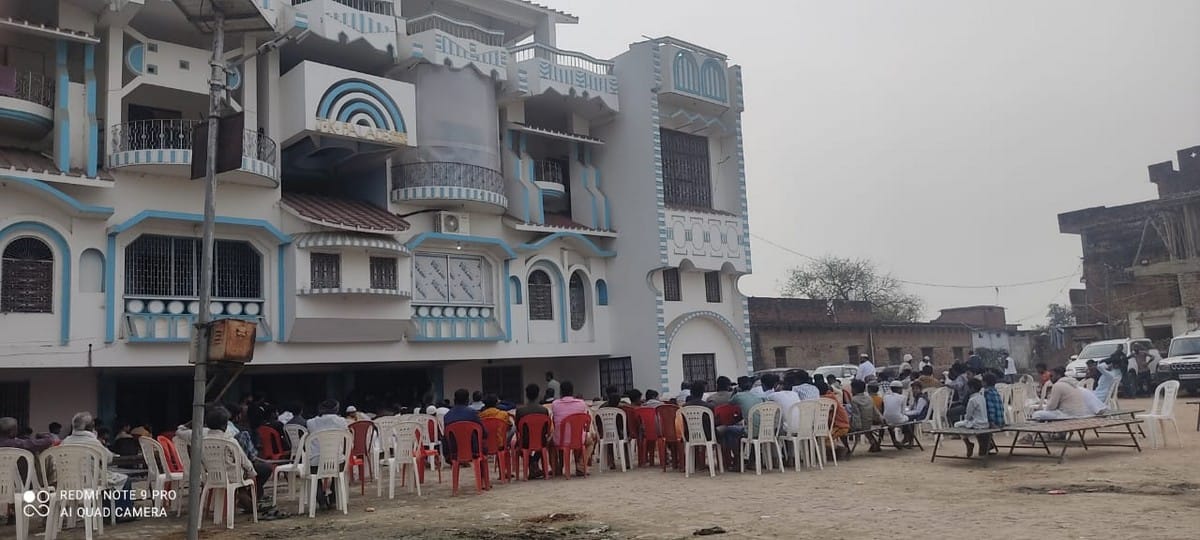 BSP leader murder case: fir registered against six people police taken three in custody for investigation in azamarh