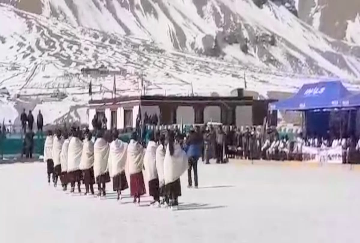 girl performed dance in ice hockey stadium kaza himachal pradesh