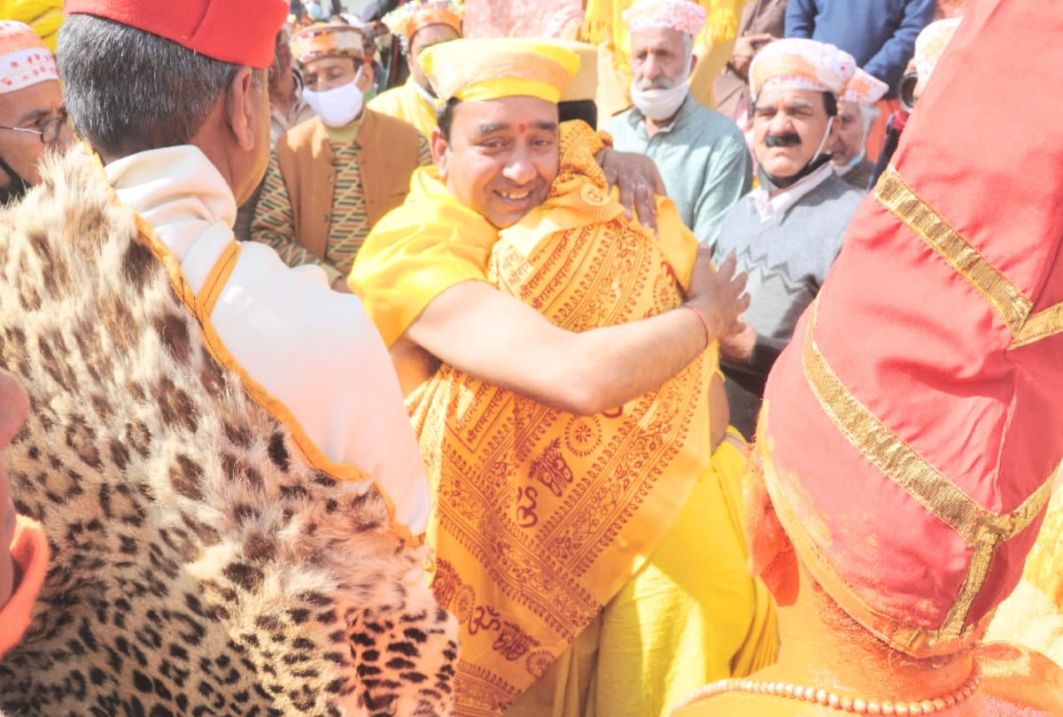 deity raghunath reached dhalpur on basant panchmi in kullu himachal
