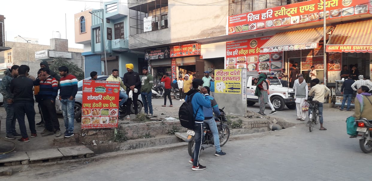 Nine people injured in fights over tightening of girls