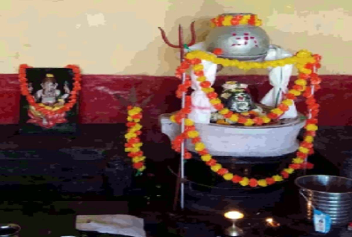 havan and wordhip on basant panchami after 31 years in shitalnath temple of srinagar