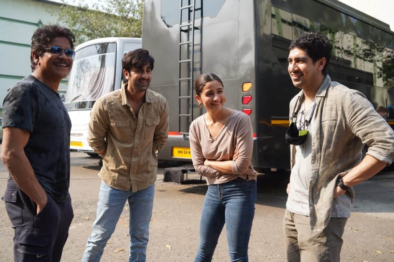Nagarjuna Akkineni shared photos from Brahmastra Set poses candidly with Ranbir Kapoor, Alia Bhatt, Ayan Mukerji