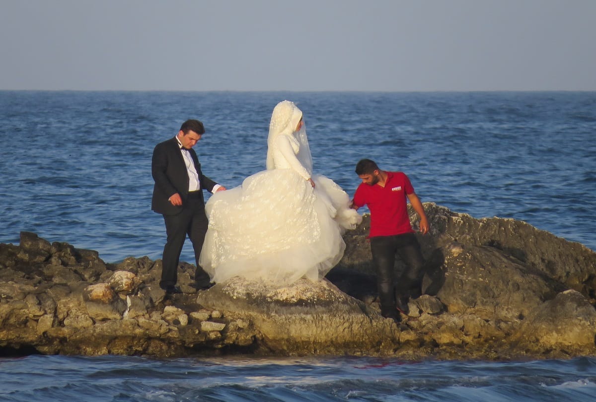 You can get the pre-wedding shoot done in these special places