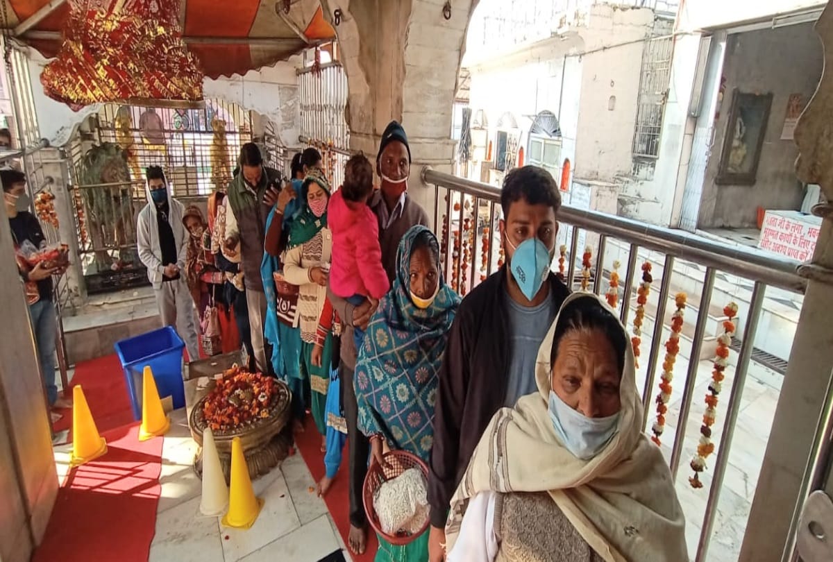 Shaktipeeth garbhagriha opens after 11 months in Himachal pradesh on Basant Panchami 2021