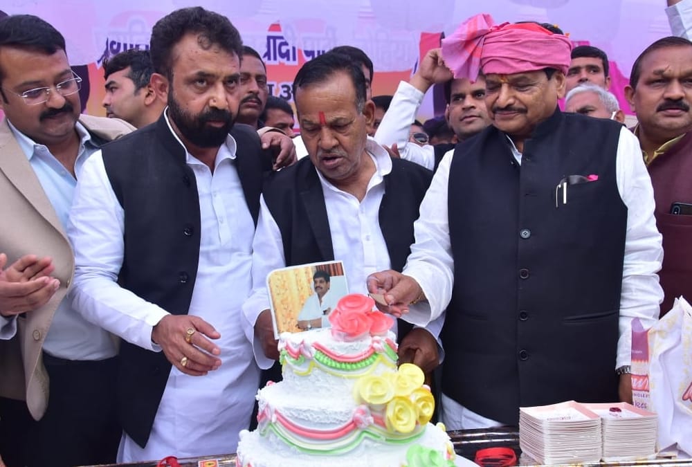 Shivpal Singh Yadav celebrates his birthday in Lucknow.