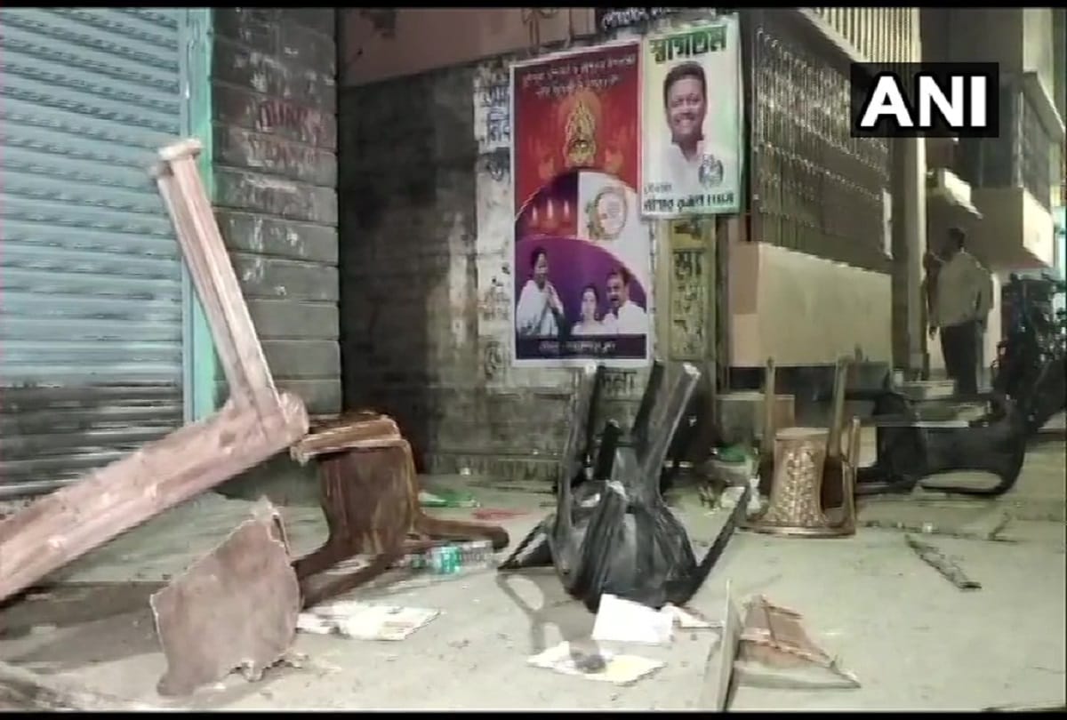 House of TMC MLA Nihar Ranjan Ghosh and party office in Malda was vandalised by unidentified people