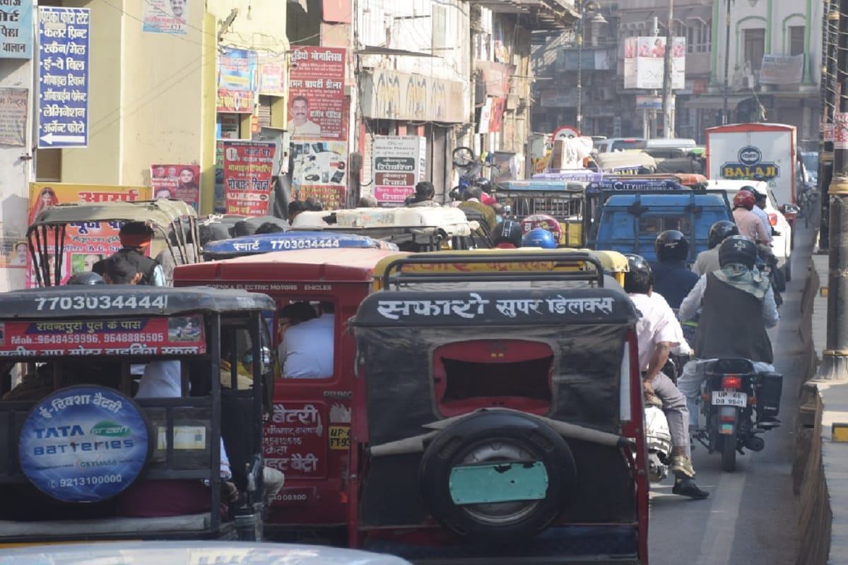 UP Chunav 2022 nomination in Varanasi code of conduct violotion candidates took out procession  traffic system raging