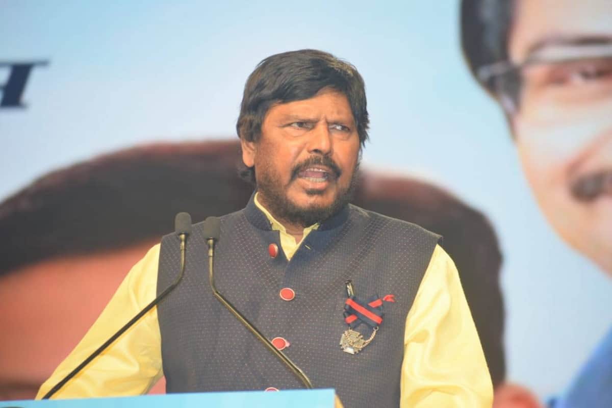 केंद्रीय मंत्री रामदास आठवले