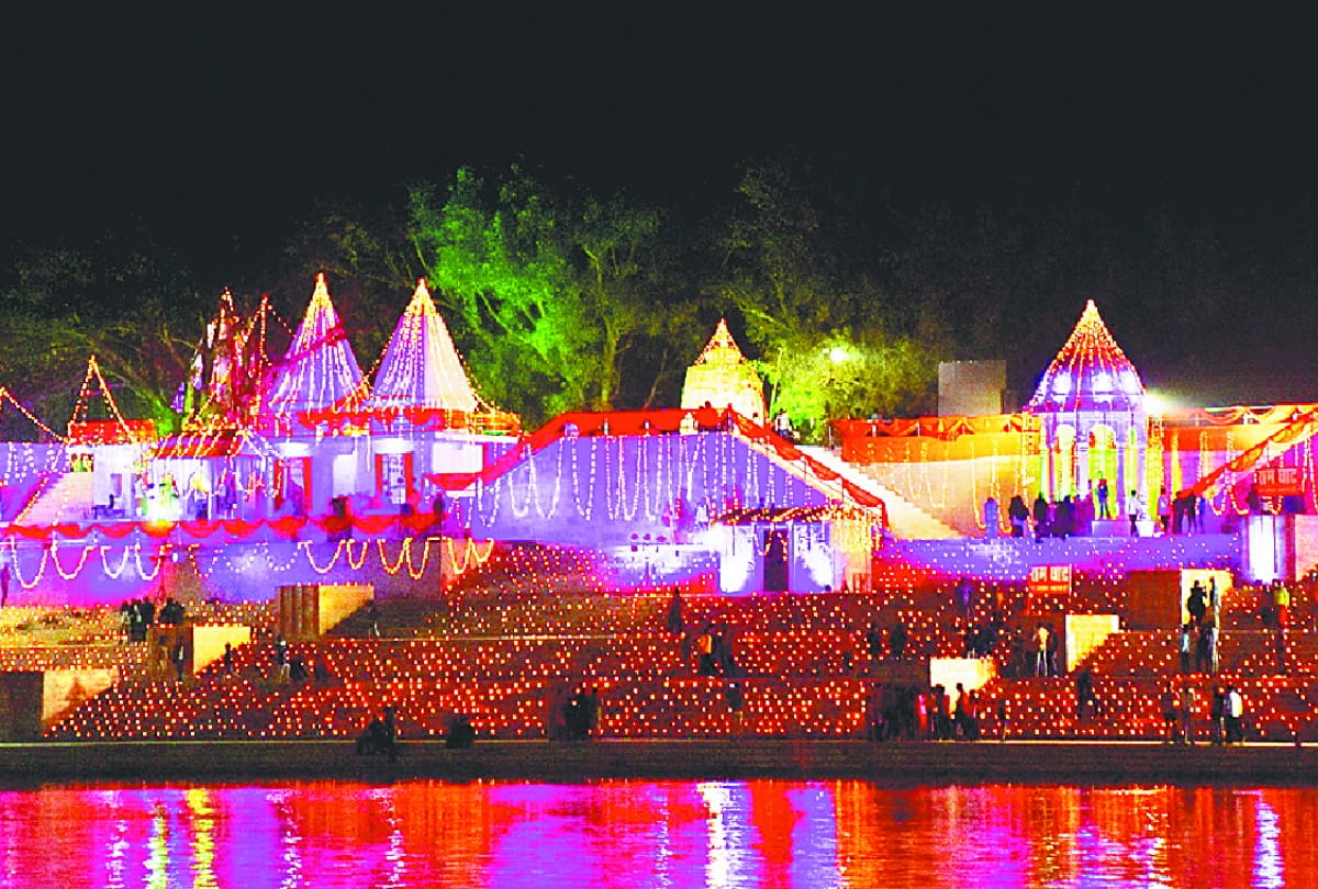 Best taurist place of UP Gorakhpur Mahayogi Guru Gorakshanath Ghat and Ramghat latest photos