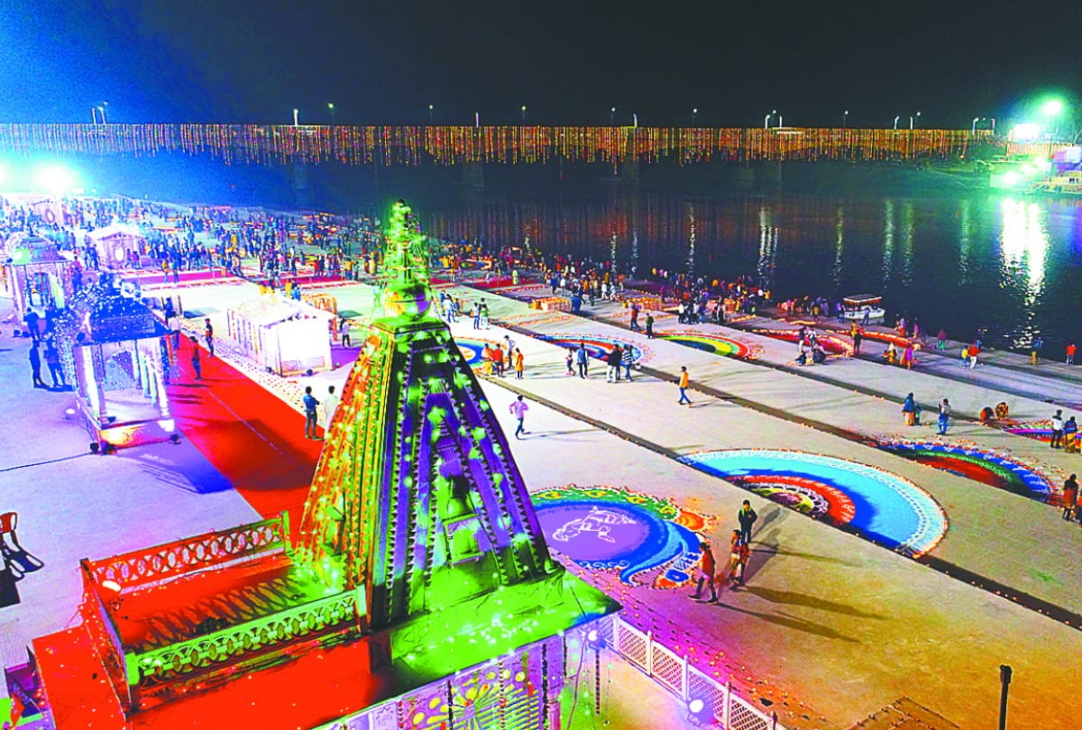 Best taurist place of UP Gorakhpur Mahayogi Guru Gorakshanath Ghat and Ramghat latest photos