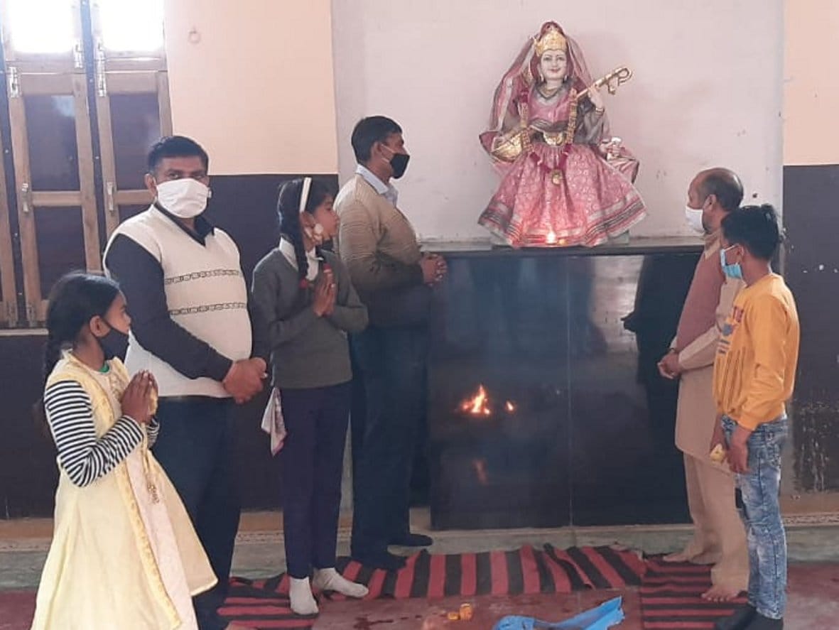 Vasant Panchami celebrated with gaiety in educational institutions