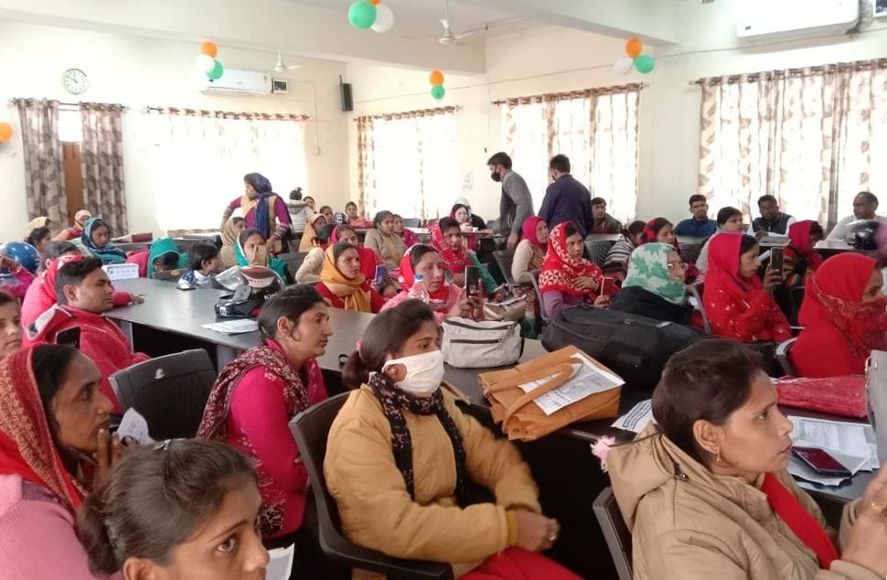Women of self-help group will collect the bill